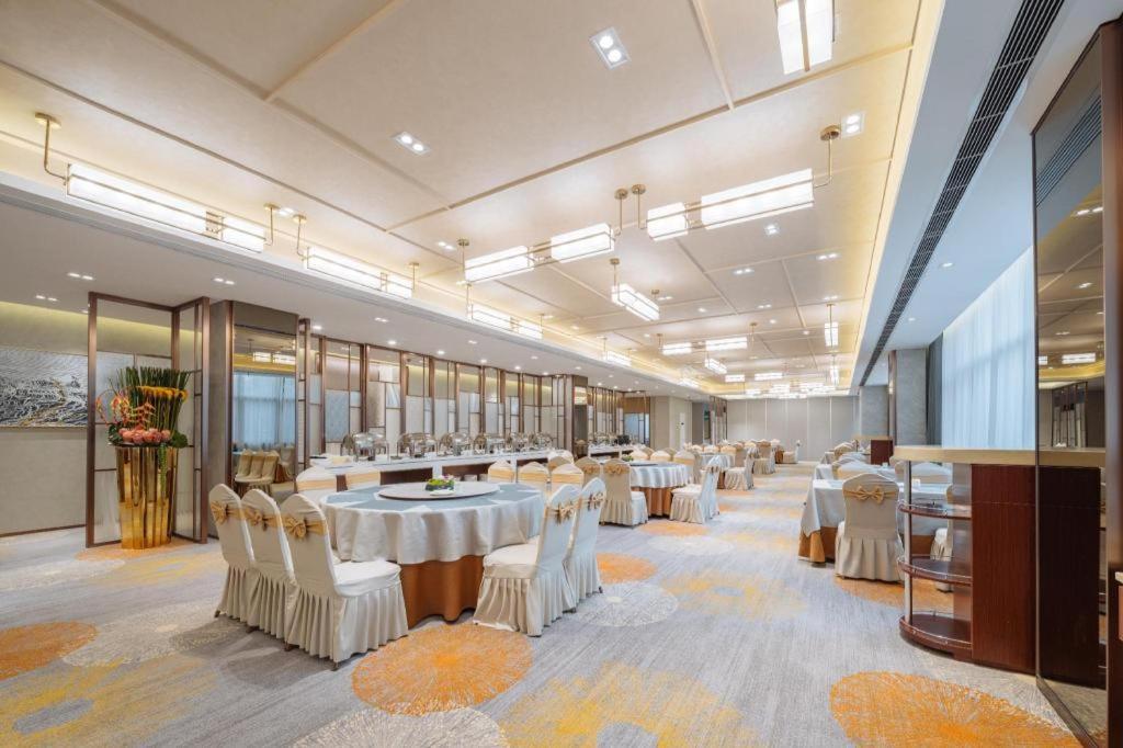 Cypress Garden Hotel Shanghai Exterior photo